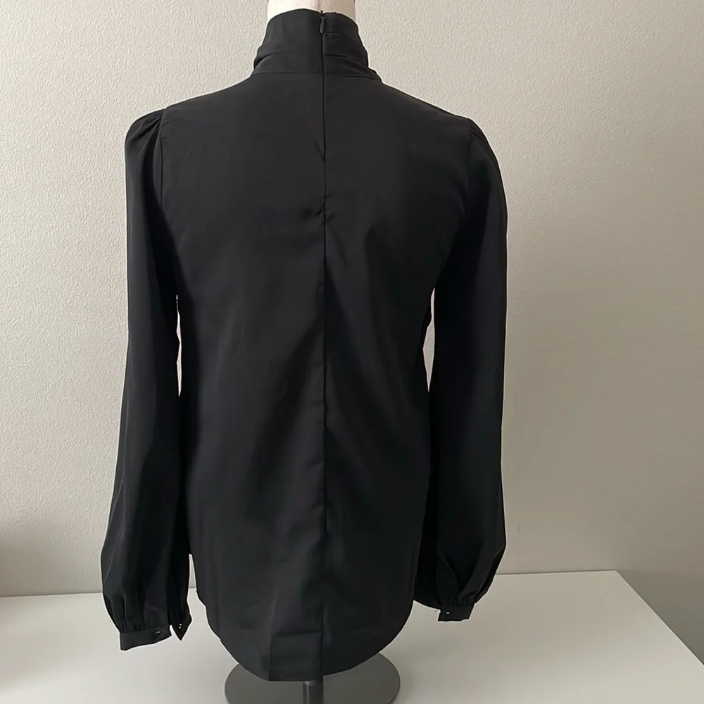 Strut & Bolt black blouse with crossover neck sz S - Picture 2 of 6
